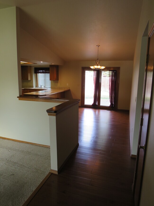 Foto del edificio - 6510 W Limelight Dr