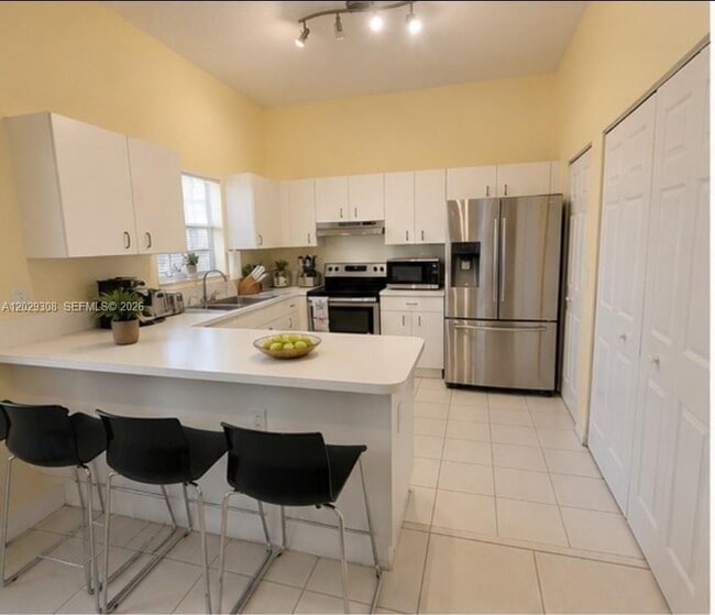 Building Photo - 16143 Emerald Cove Rd
