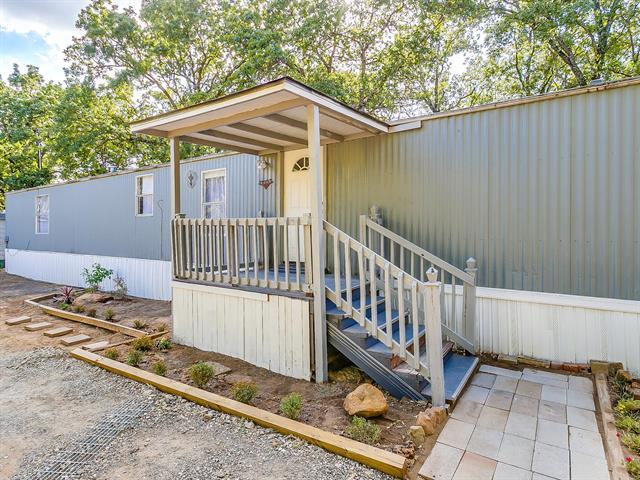 Foto del edificio - 1802 Whispering Oaks St