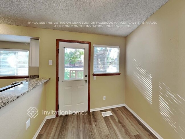 Building Photo - 4331 S Fundy St