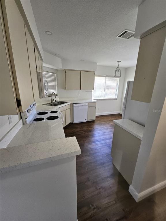 Building Photo - 2364 Turpin Dr