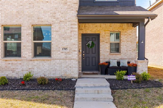 Foto del edificio - 1705 Wayne Ln