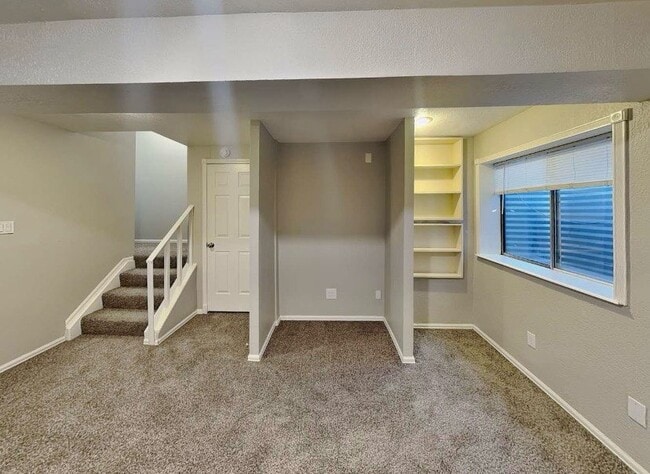 Photo - 11029 Benton St House