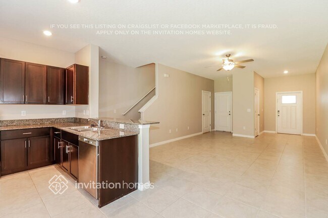 Foto del edificio - 8480 Druid Oaks Ln