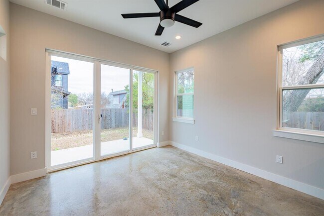 Foto del edificio - 1105 Stobaugh St