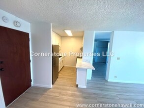 Building Photo - 775 Kinalau Pl