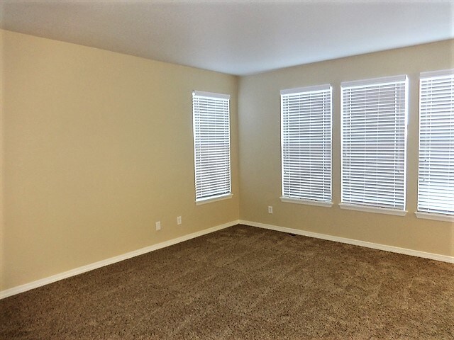 Foto del edificio - 12440 Kearney Circle