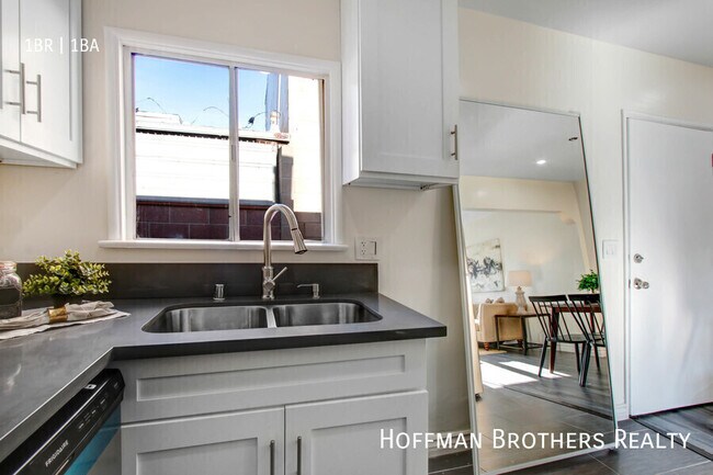 Foto del edificio - 4010 W 130th St