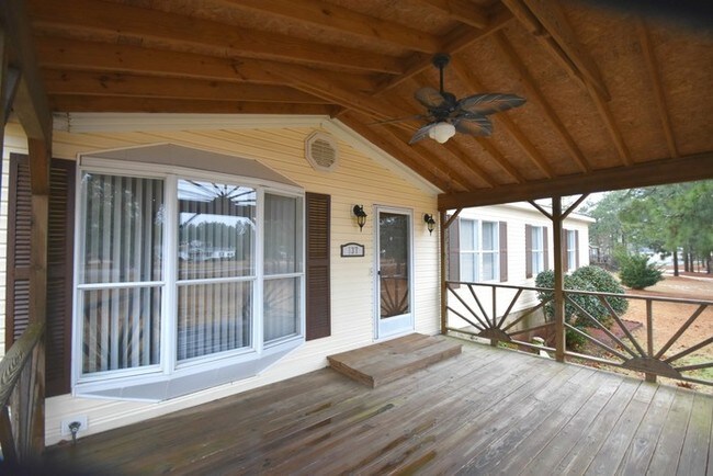 Foto del edificio - 137 Mt Zion Rd