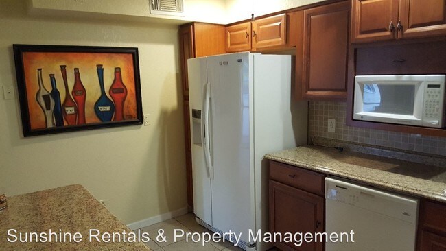 Foto del edificio - 3 br, 2 bath House - 4123 SE 3rd Ave