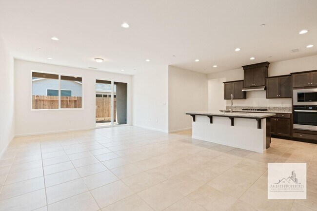 Building Photo - 4160 Purvis