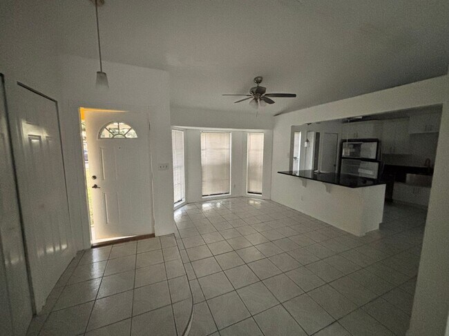 Building Photo - 2111 Hancock Bridge Pkwy