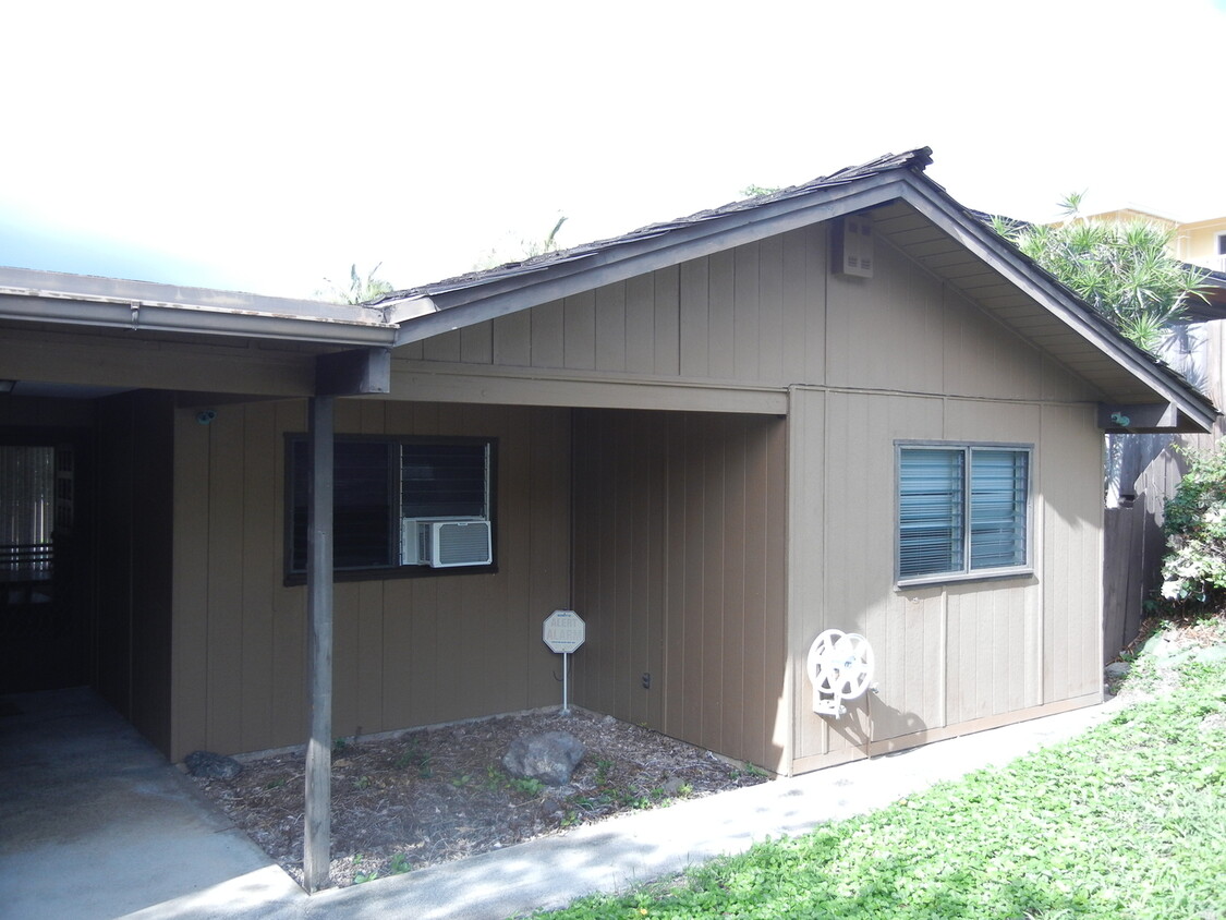 Foto principal - 3 bedroom home with swimming pool - Kailua