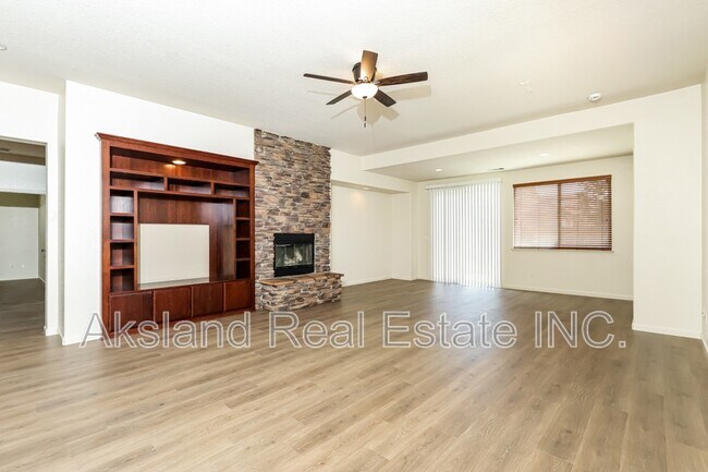Building Photo - 936 Heartland Dr
