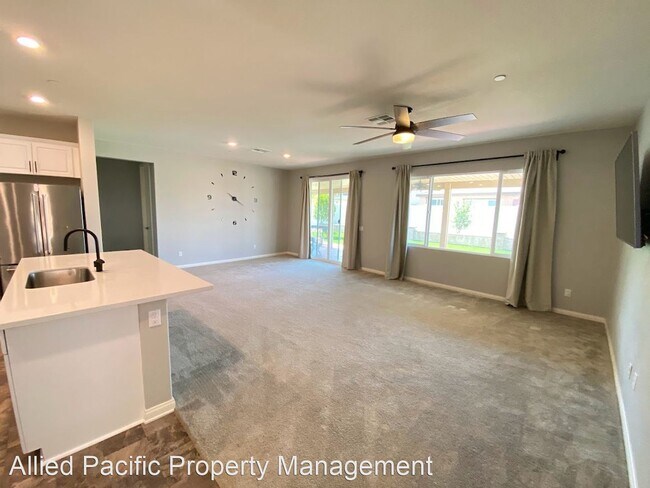 Building Photo - 4 br, 2 bath House - 1414 Shannon Ave