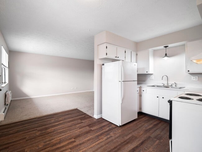 Interior Photo - Delta 77 Apartments