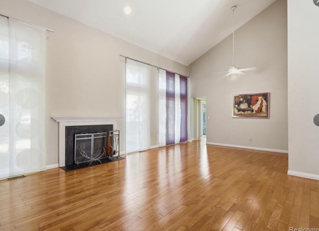 Building Photo - 42647 Wimbleton Way