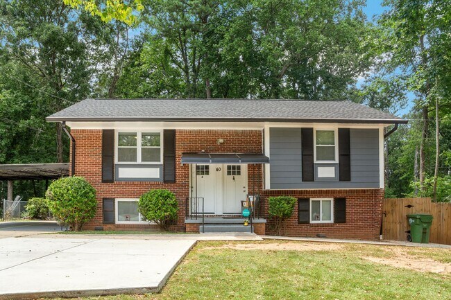 Building Photo - WELCOME HOME!