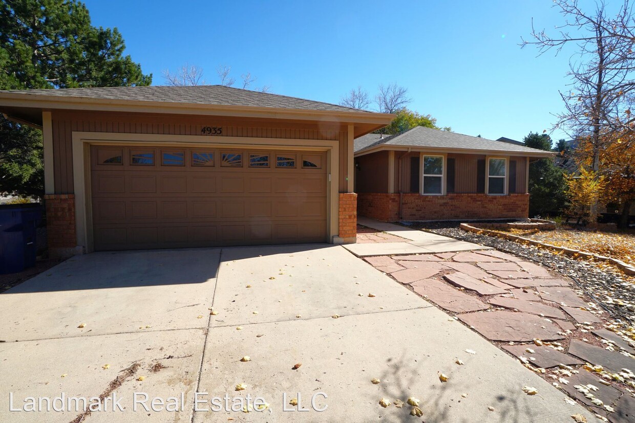 Foto principal - 5 br, 3 bath House - 4935 Iron Horse Trail