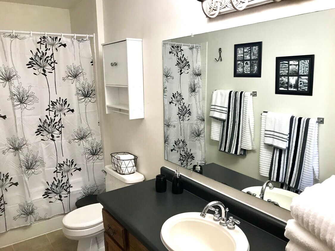 502 Crab Apple Court, Appleton, WI 54914 Apartments in Appleton, WI