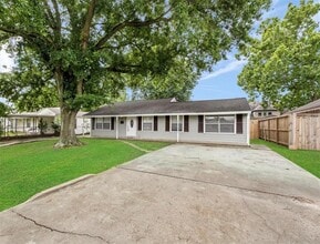 Building Photo - 6421 Teluco St