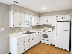 Building Photo - 306 Spangler Dr