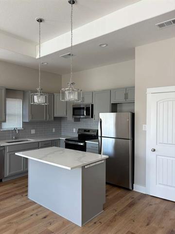 Foto del edificio - 911 Nata Ln