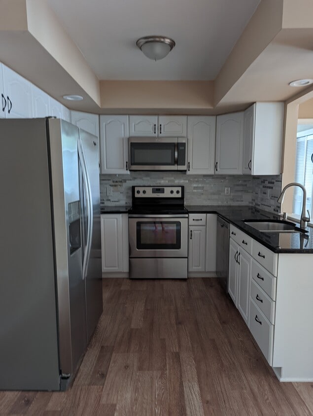 2243 Meadow Sage Ct, East Stroudsburg, PA 18301 Townhome Rentals in