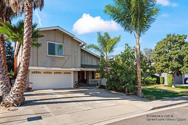 Building Photo - 7517 Phinney Pl