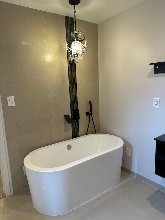 Foto principal - 2423 Palomas Dr NE