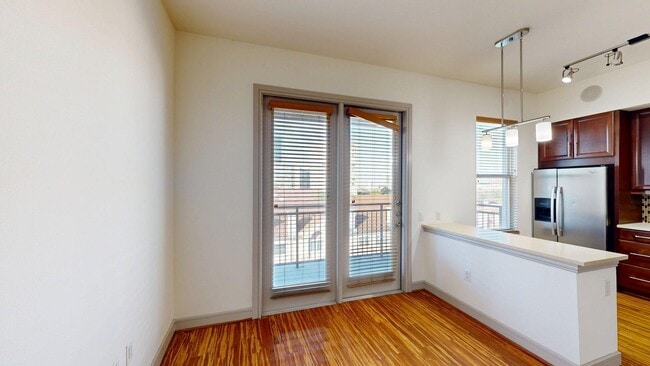Interior Photo - Griffis Uptown