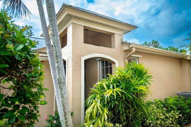 Building Photo - 3751 NW Willow Creek Dr
