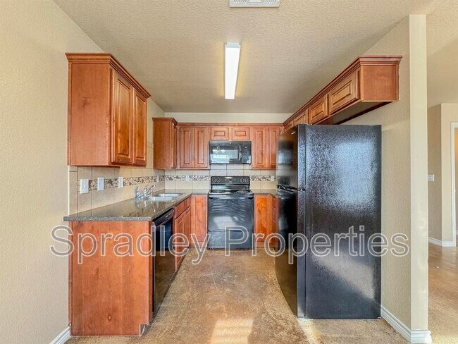 Foto del edificio - 778 E Ridge Blvd