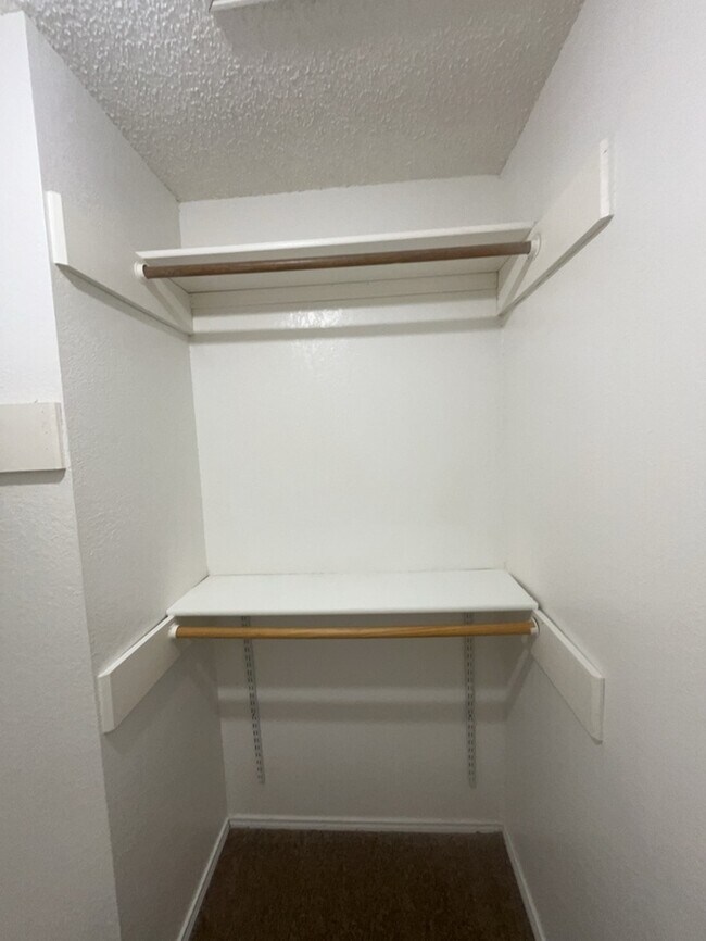Foto del edificio - 4316 Columbus Trail