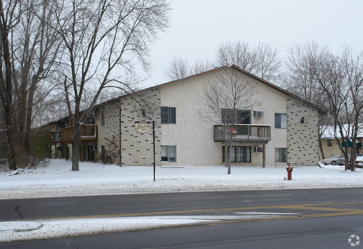 Foto del edificio - Beverly Apartments