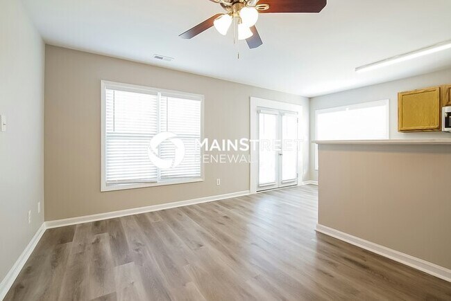 Building Photo - 3 Bedroom Pet-Friendly Home in Clayton, NC...