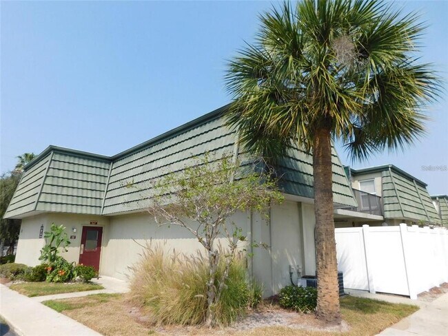 Building Photo - 1799 N Highland Ave