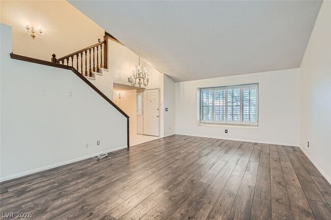 Foto del edificio - 1779 Yellowwood Dr