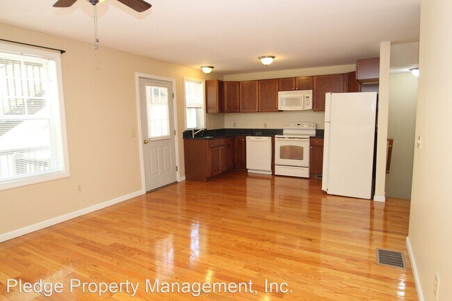 Foto del edificio - 101-410 Riverview Ln