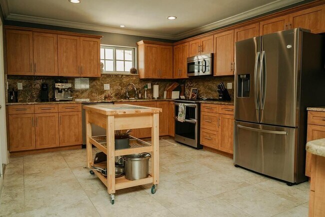 Foto del edificio - 4815 Johnson St