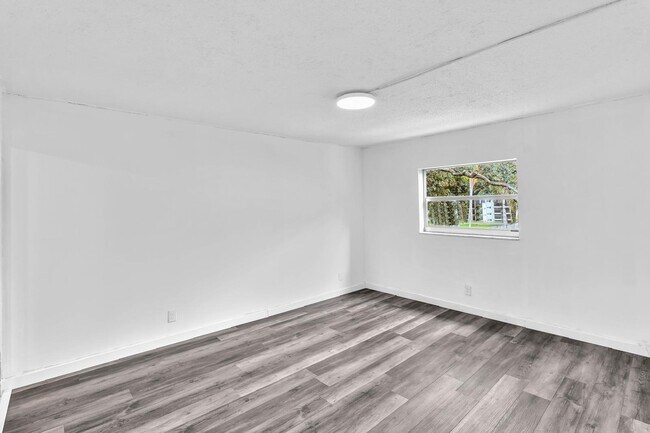 Foto del edificio - 5100 SW 64th Ave