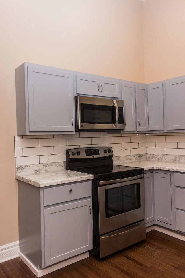 Foto del edificio - 2 Bedroom 1 Bath - Alma