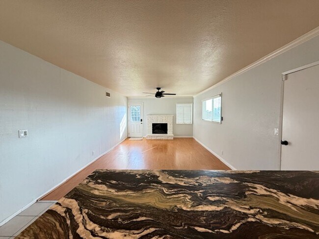 Building Photo - Large Corner lot with Lots of Curb Appeal