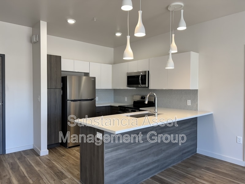 Photo - 1665 Midtown Place - 241