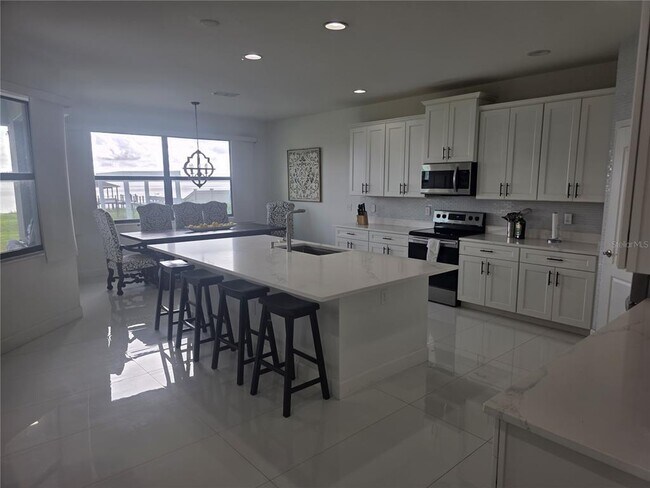 Foto del edificio - 531 Sanctuary Blvd