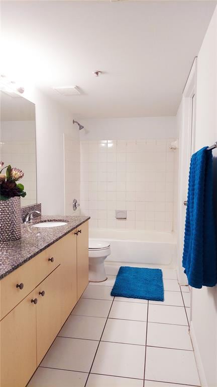 Building Photo - 2451 Centergate Dr