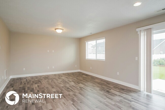 Foto del edificio - 3562 Bridgeview Ln