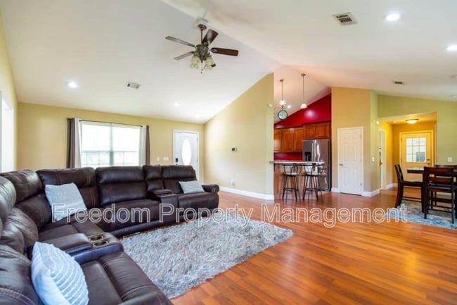 Building Photo - 1373 Darden Rd