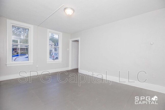 Foto del edificio - 526 E Queen St