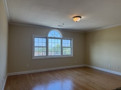 Foto del edificio - 6414 Wise Ave
